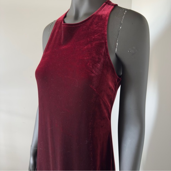 VTG Burgundy Velvet Sleeveless Maxi Dress – The Dress Collection – Size L - Picture 2 of 9